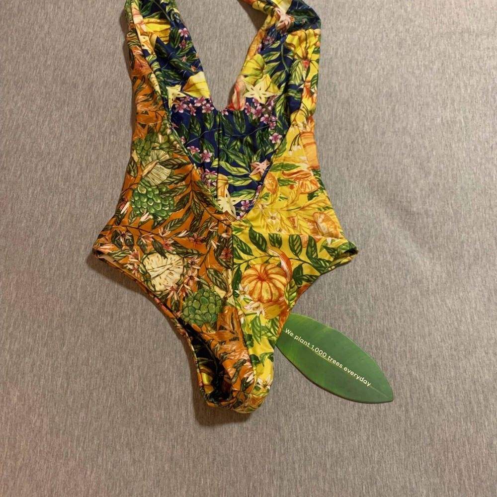 Farmrio Swim wear - Picture 5 of 6